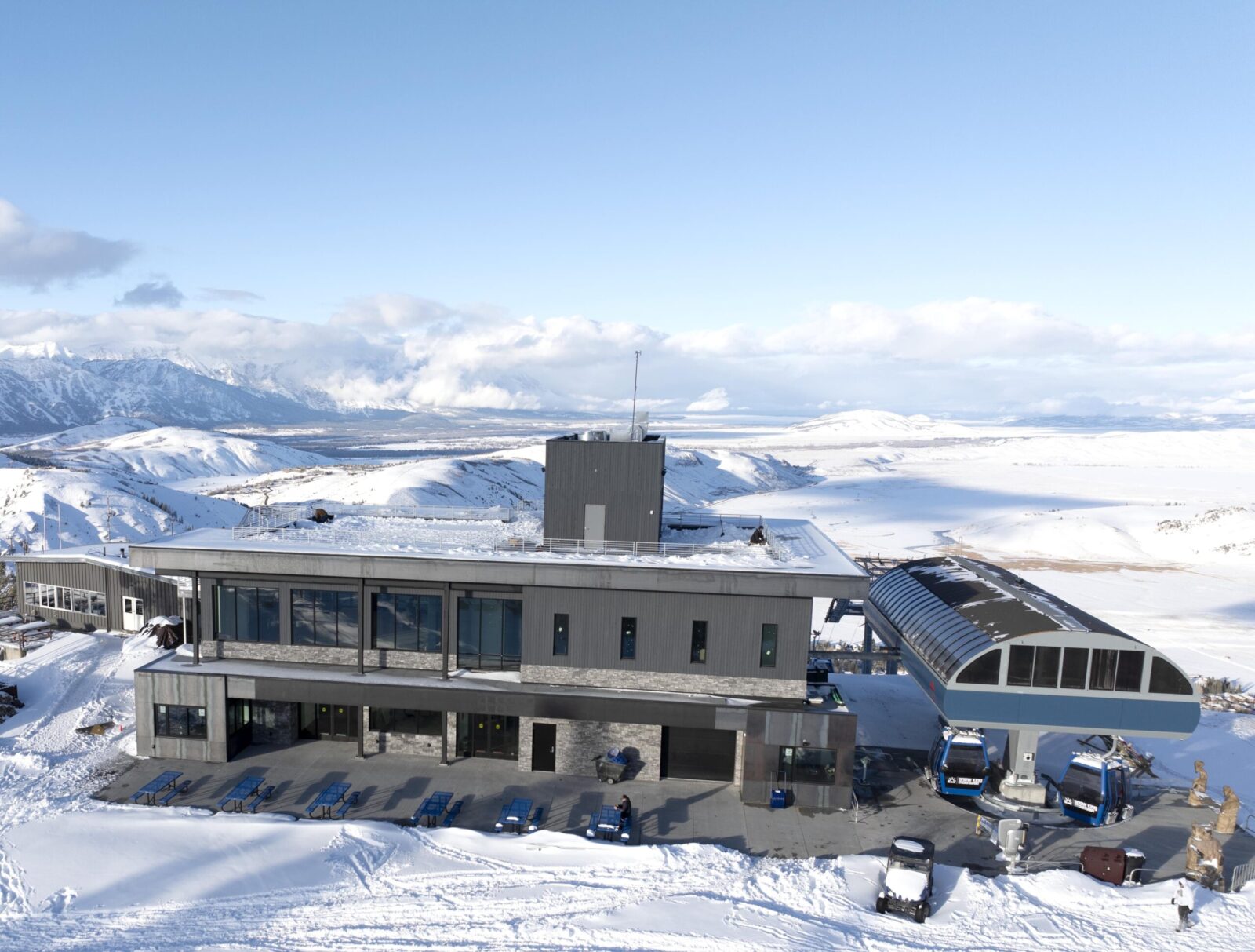 event venue in jackson hole on a mountaintop at snow king - Aurora Restaurant panorama house