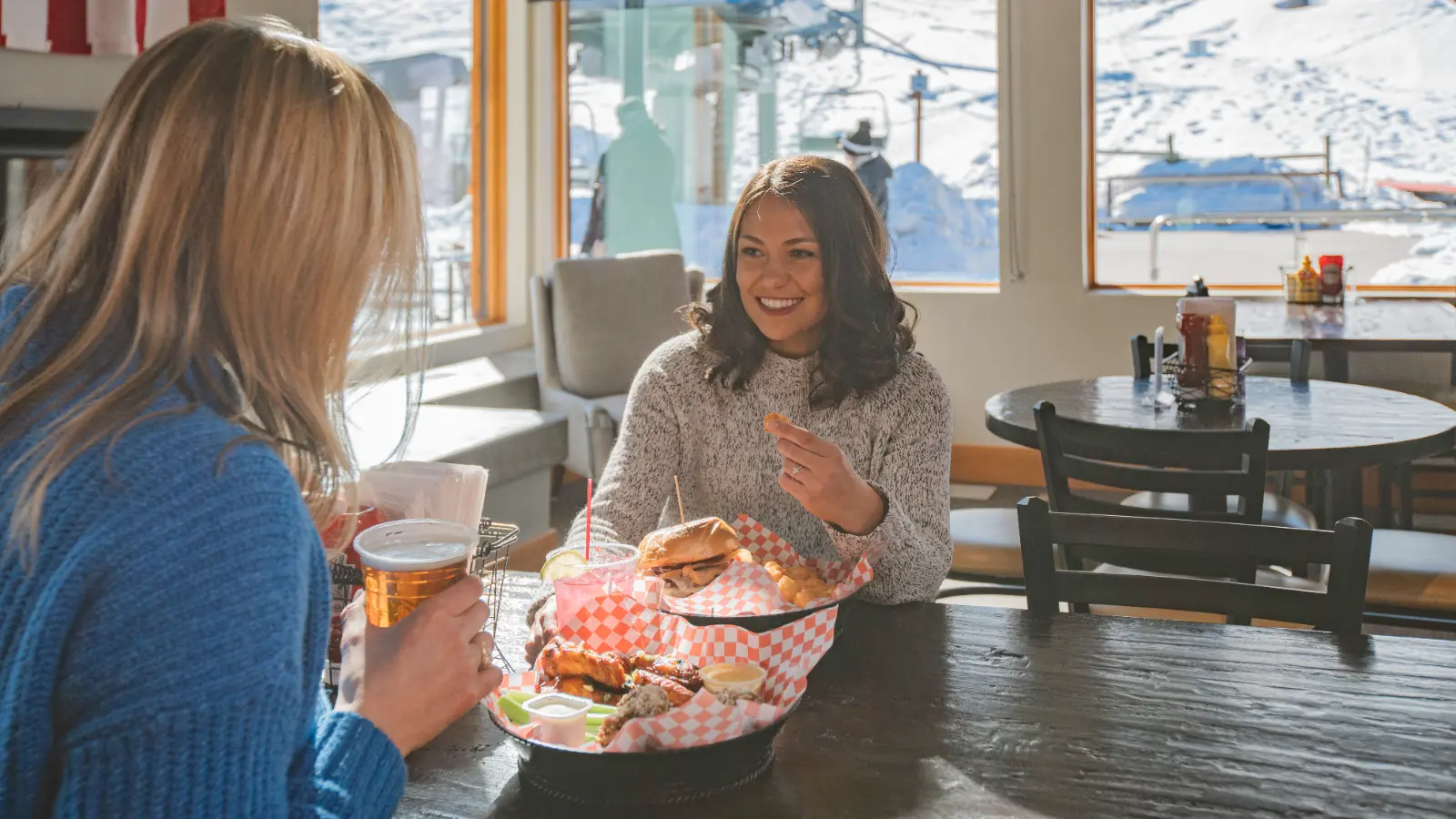 king's grill & base area