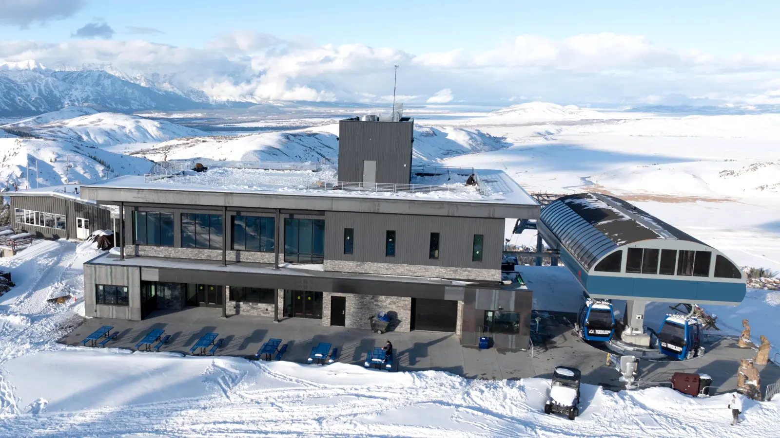 jacksonhole-groups-gathering-event-venues-SK-Summit-House